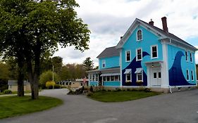 The Coast Village Inn & Cottages